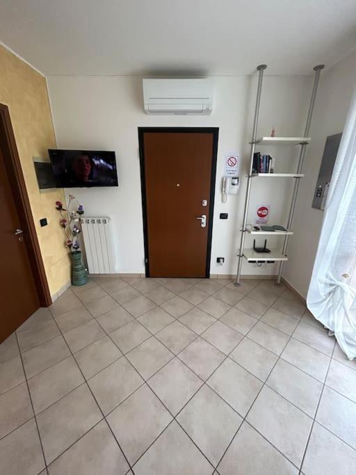Appartamento Apt Genny - Somma Lombardo Esterno foto
